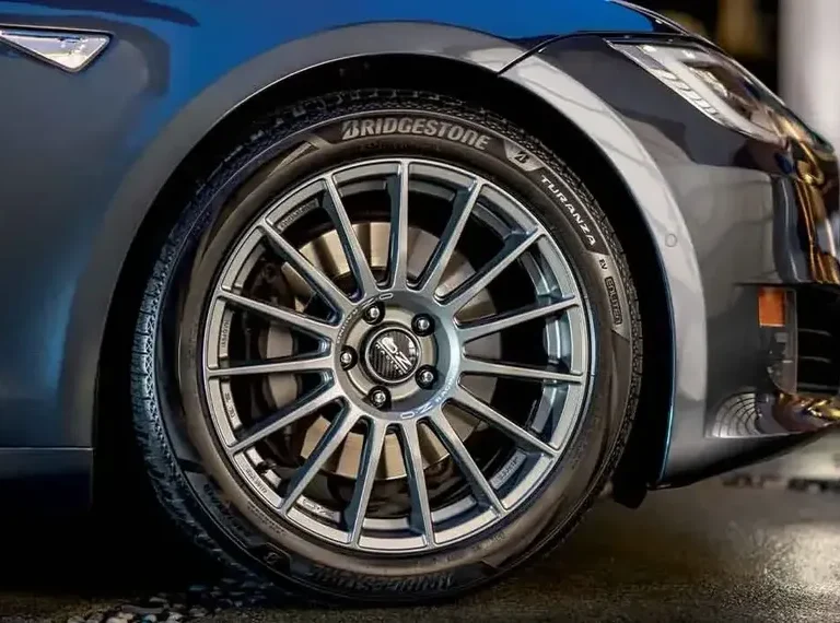 Panduan Lengkap dalam Memilih Ban untuk Kendaraan Anda
